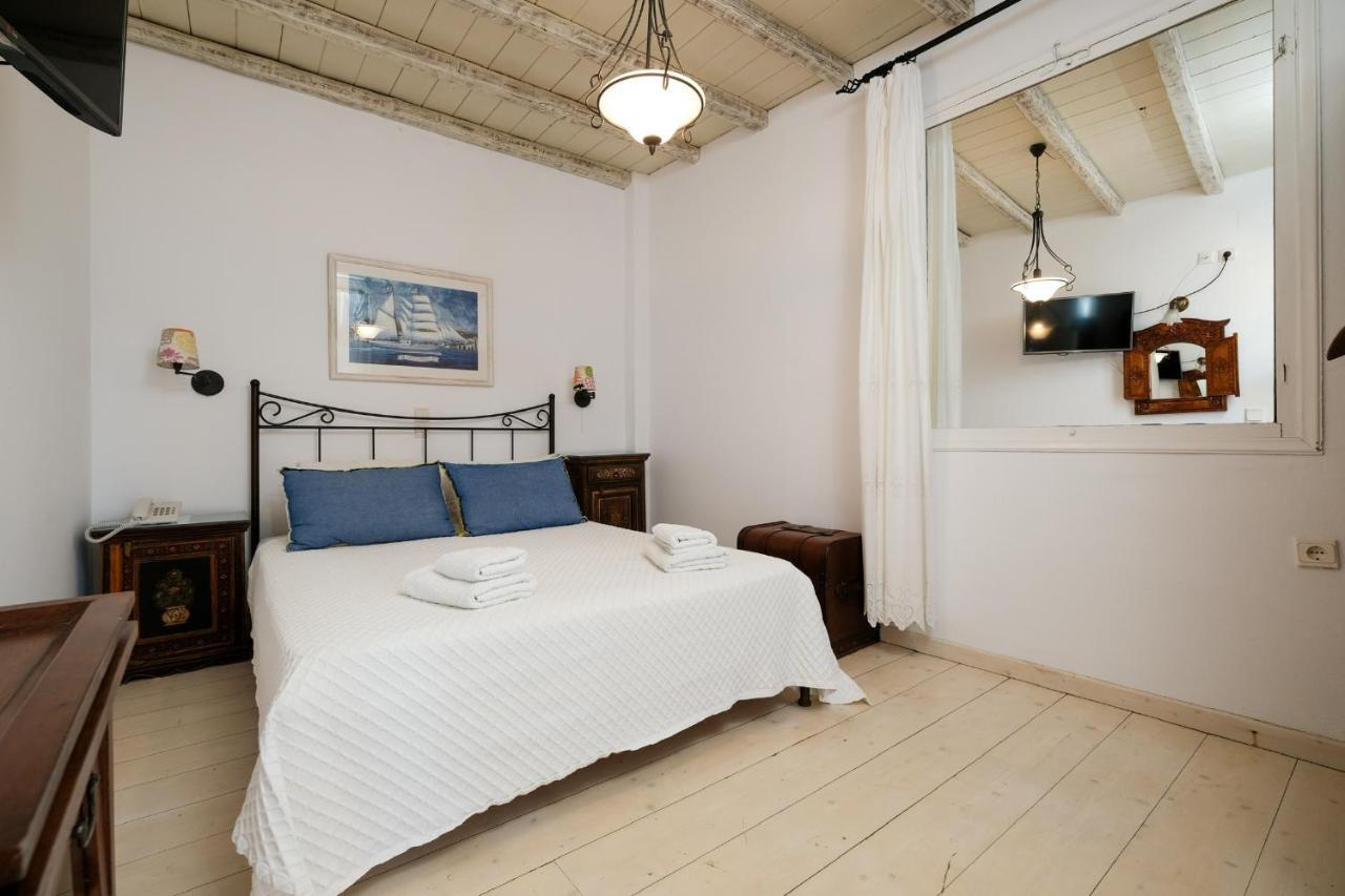 Golden Beach Studios & Suites Tinos Ngoại thất bức ảnh